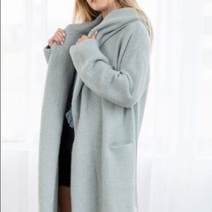 Barefoot dreams coatigan cardigan hooded NWT